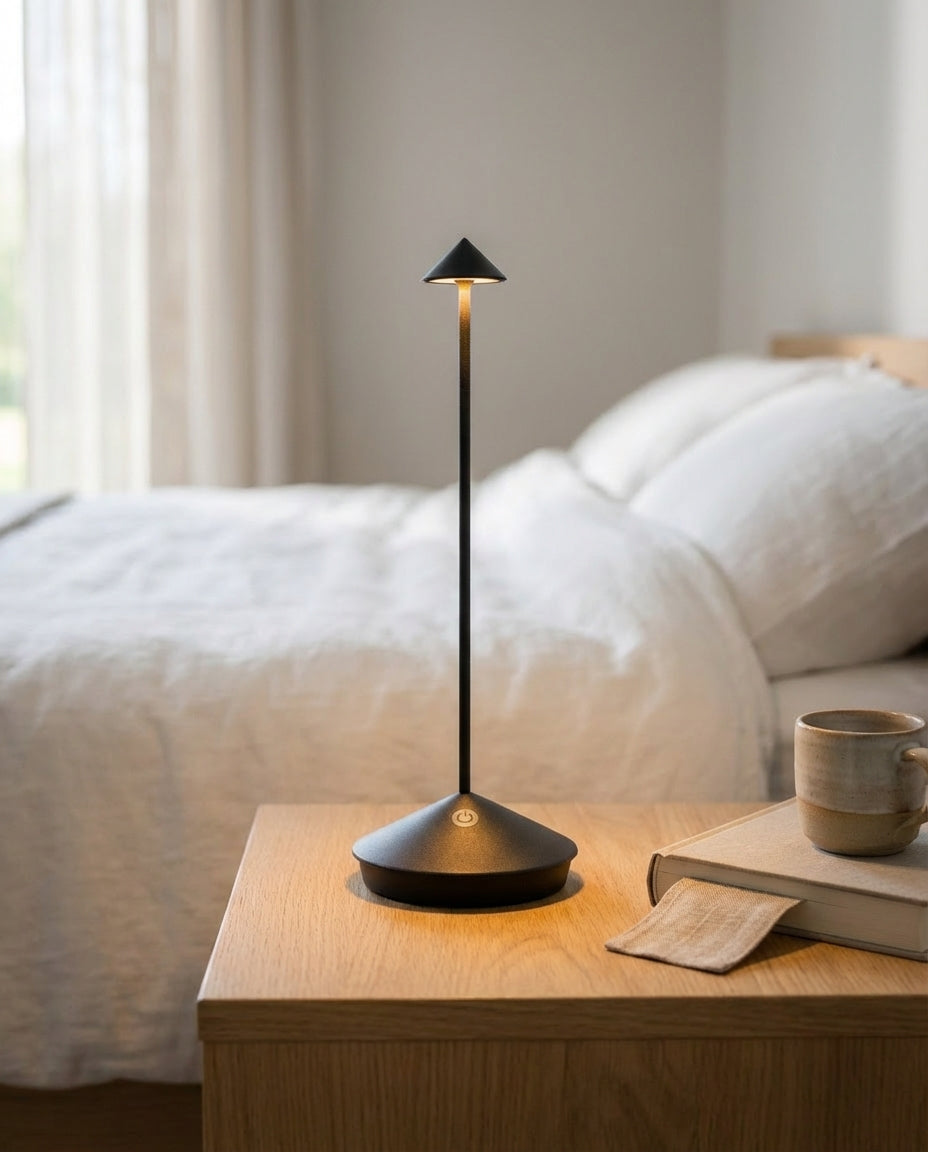 Trådløs LED-bordlampe | Dimbar, vanntett og oppladbar