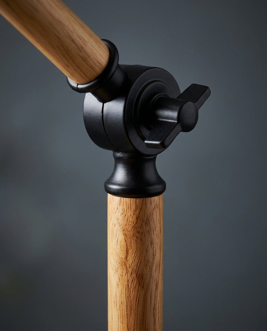Nordisk LED-skrivebordslampe – Justerbar arm & berøringsdimmer