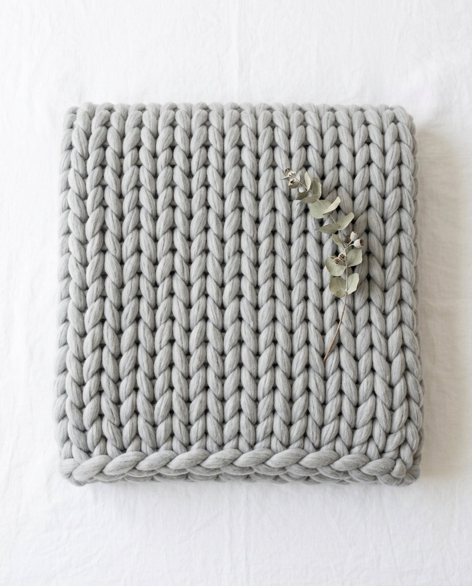 Chunky strikket pledd XL – Håndstrikket armstrikket teppe