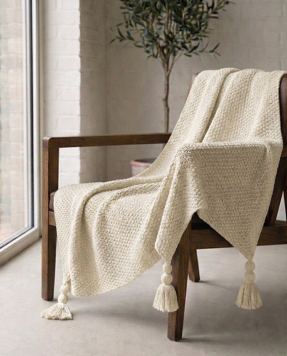Strikket ullpledd med frynser | Nordic Warmth