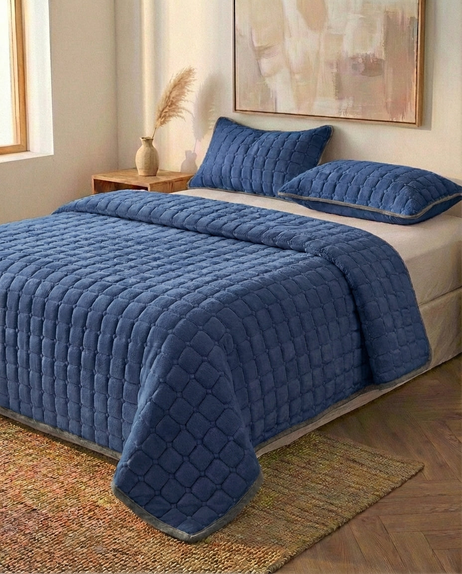 Quiltede Fleece Sengeteppe | Mykt med Firkanttekstur