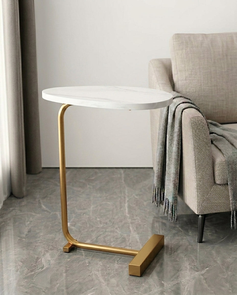 Kompakt sidebord til stuen | Slimline Arc