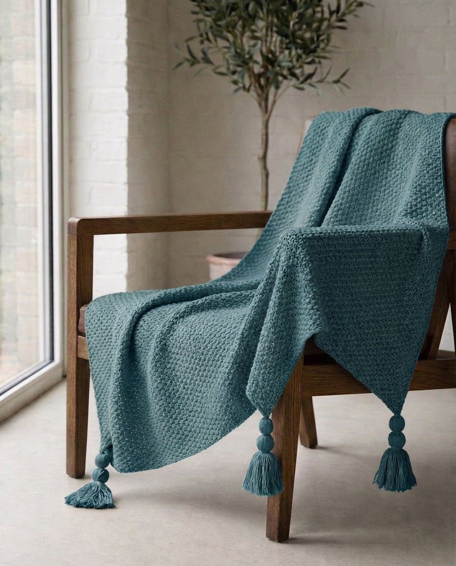 Strikket ullpledd med frynser | Nordic Warmth