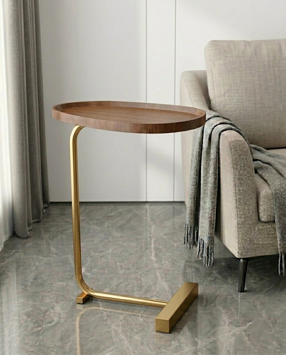 Kompakt sidebord til stuen | Slimline Arc