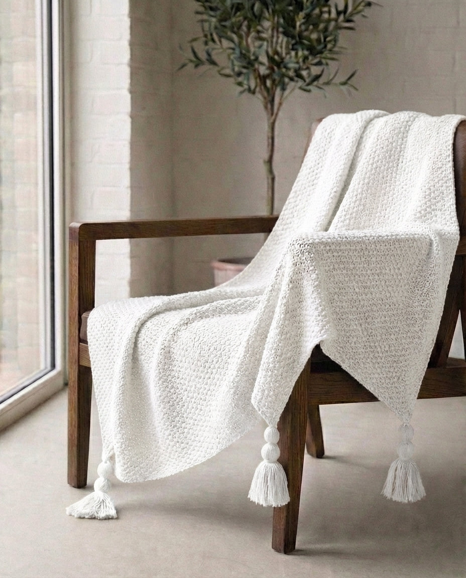 Strikket ullpledd med frynser | Nordic Warmth