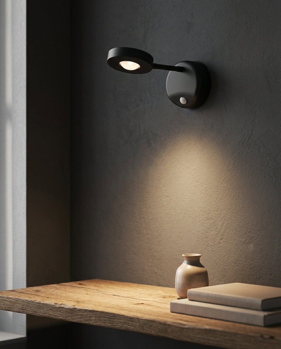 Trådløs LED-spotlight med bevegelsessensor | LumaSwivel 360